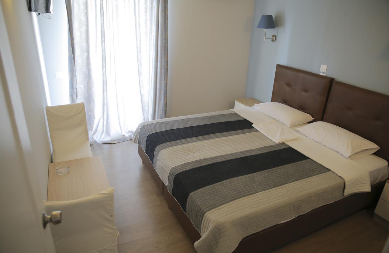 Hotel Anesi Athènes Extérieur photo