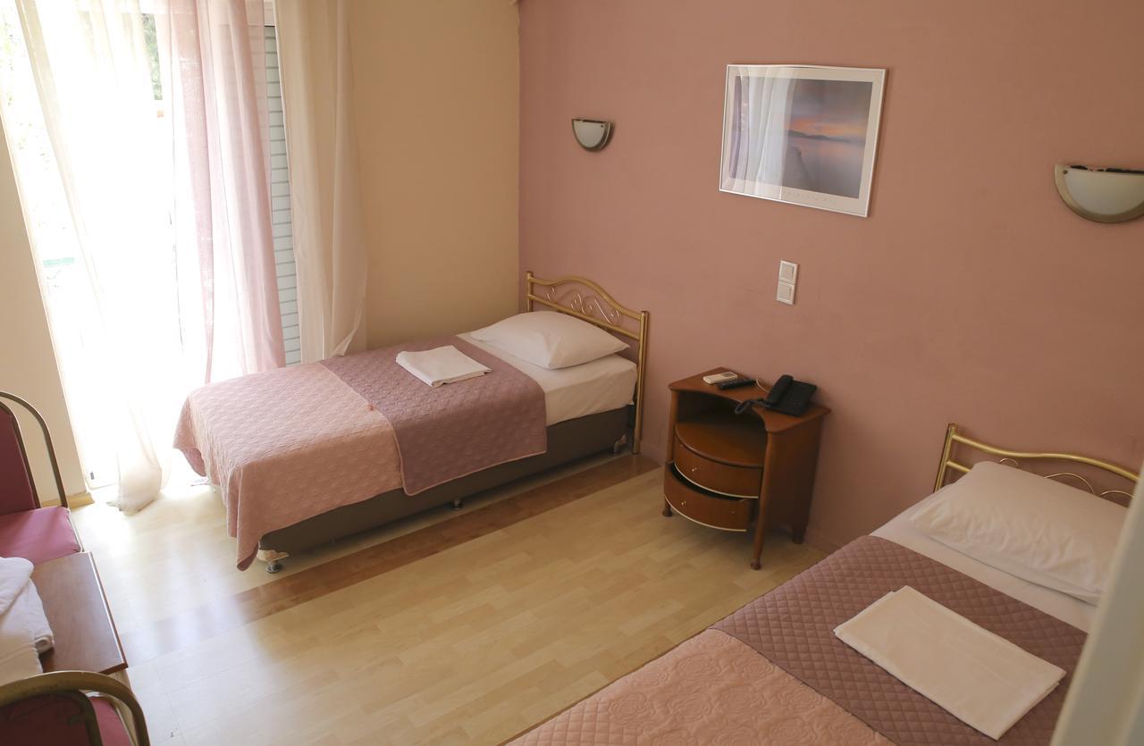 Hotel Anesi Athènes Extérieur photo